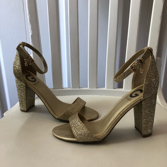 Gold Guess heels - Picture 4 of 11
